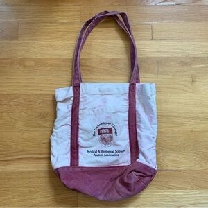 University of Chicago Medical & Biological Sciences Alumni Association Tote